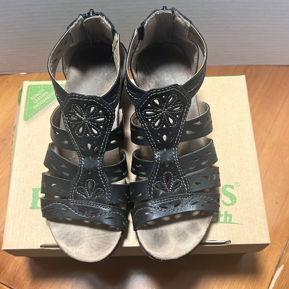 Earth Origins Black Leather Women's Wedge Ruby Comfort Sandals Size 8 M - Picture 2 of 8